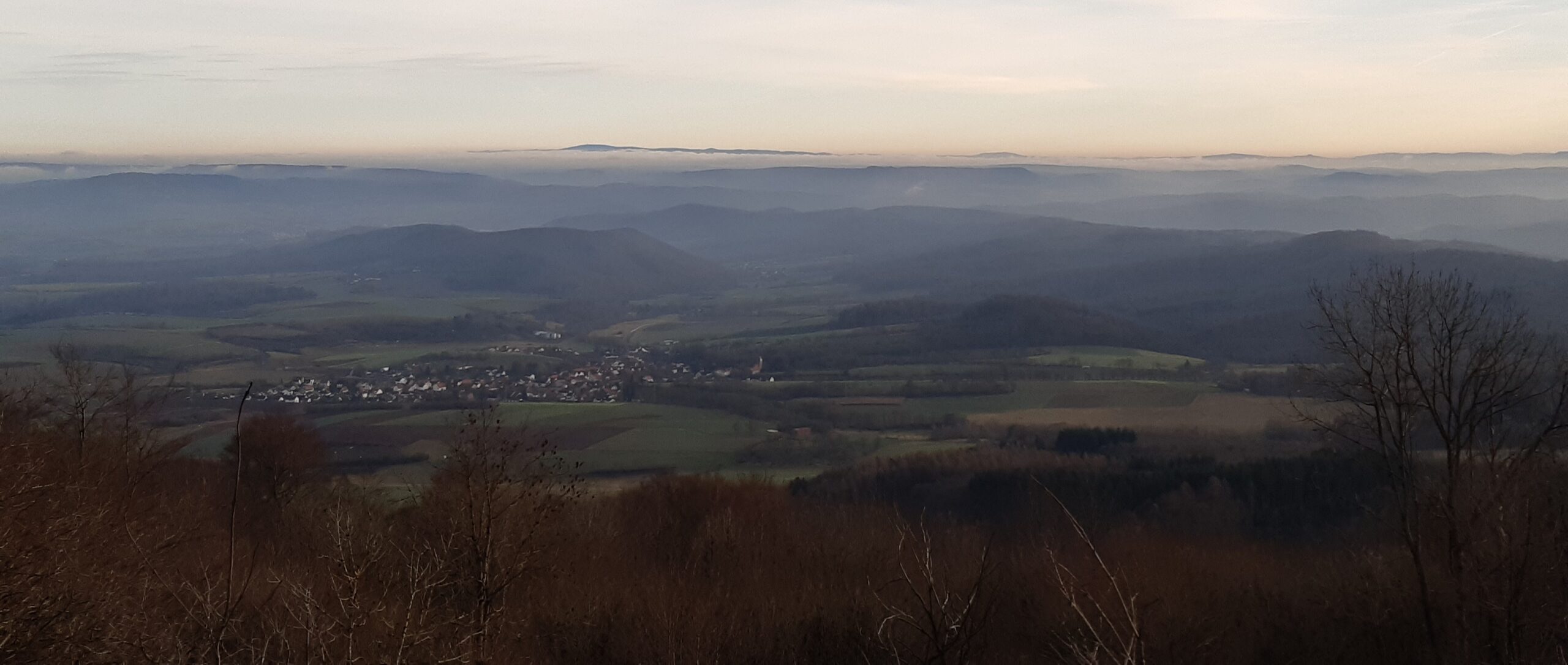 Ausblick vom Hohen Meissner.